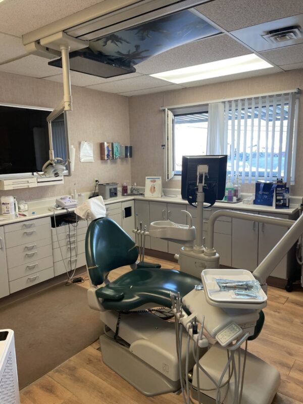 Iqaluiit Dental Clinic